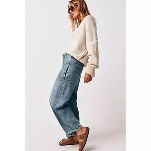 Free People We The Free Osaka Barrel Jeans sz 31 sz L Mid Blue Excellent